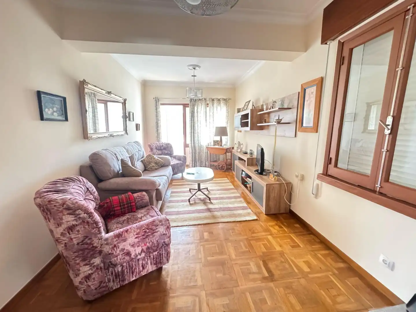 Living room of Flat for sale in As Nogais   with Heating, Terrace and Furnished