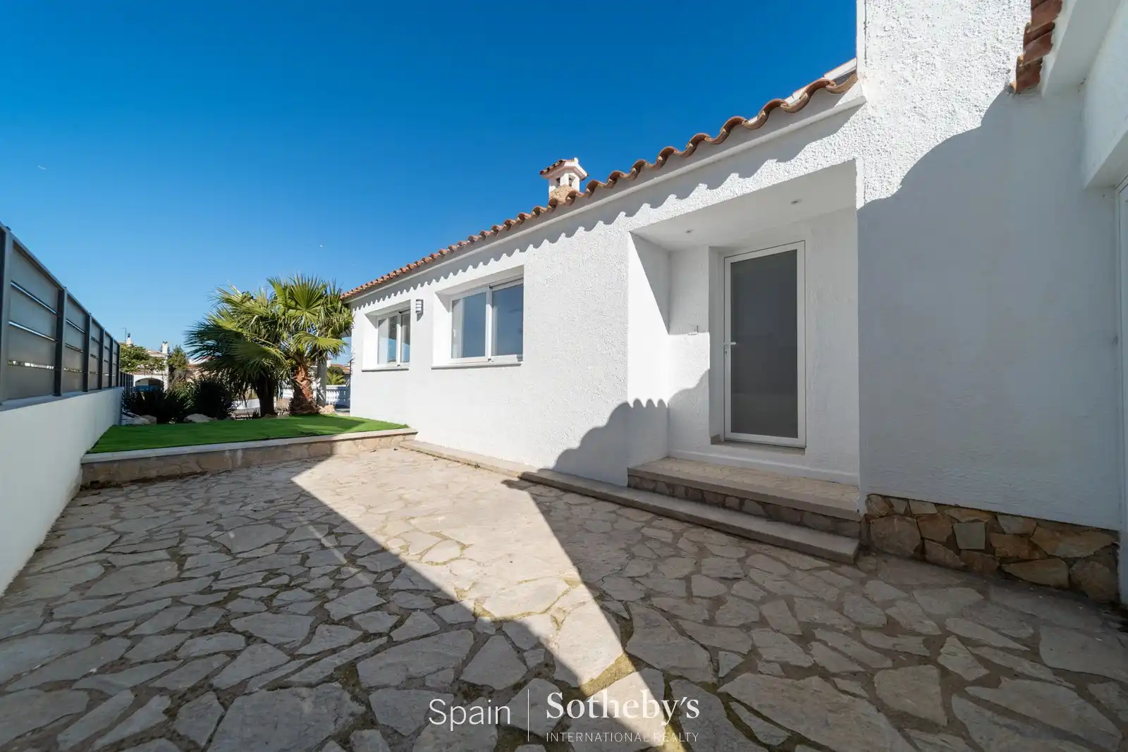 House with pool for sale in Carrer Noguera, imagen 5