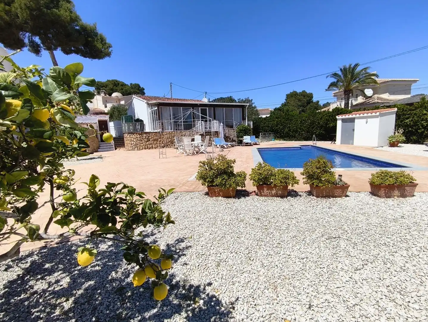 Vista exterior de Casa o chalet en venta en Benissa con Aire acondicionado, Piscina y Amueblado