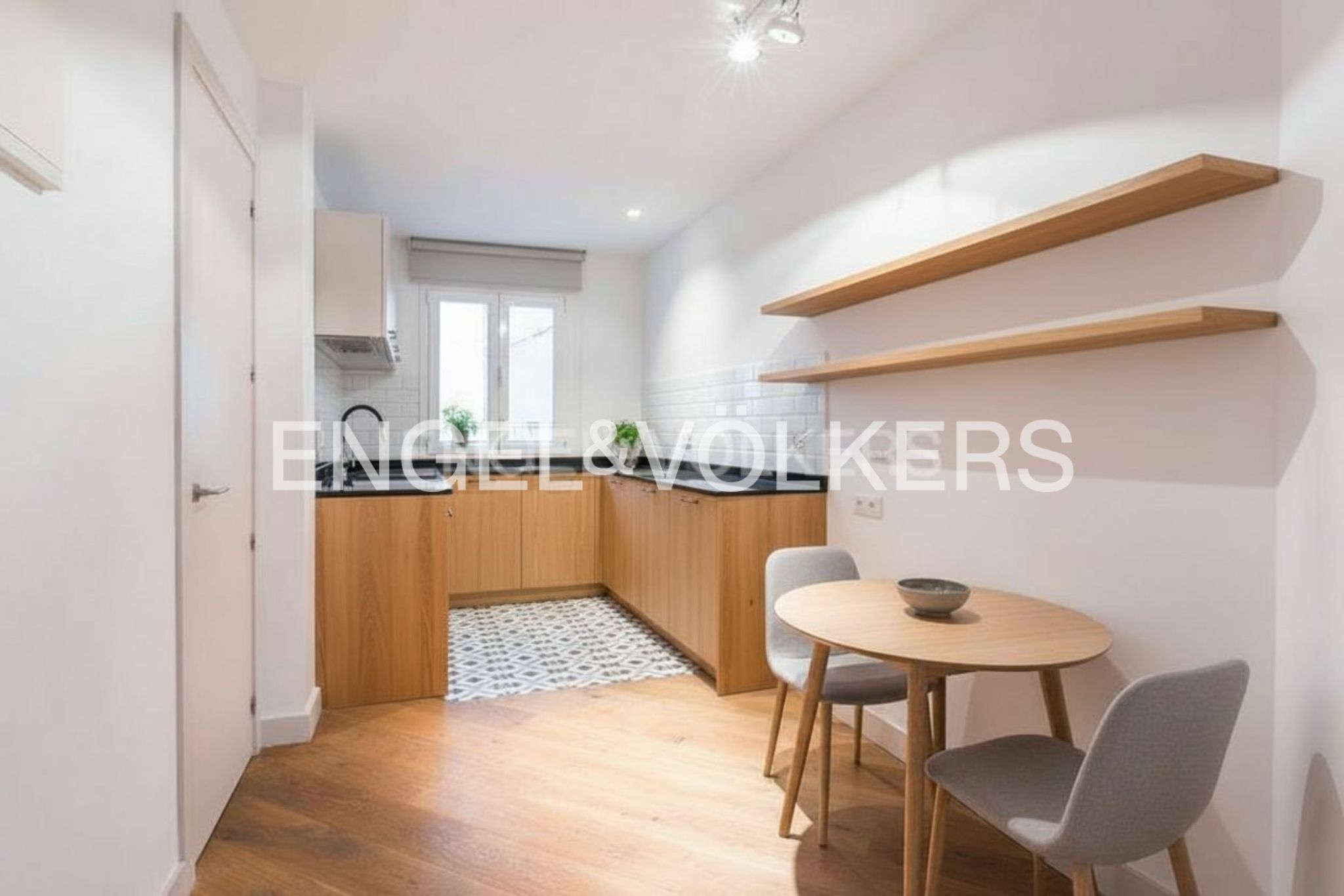 Cuina de Apartament en venda en  Madrid Capital amb Aire condicionat i Calefacció