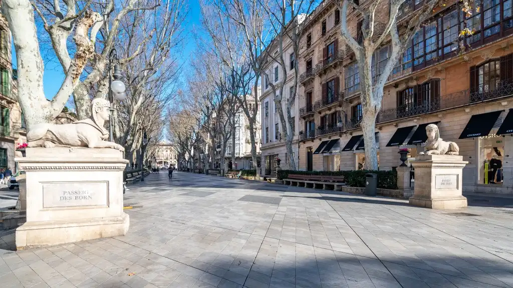 Exterior view of Apartments for sale in  Palma de Mallorca  with Air Conditioner and Terrace