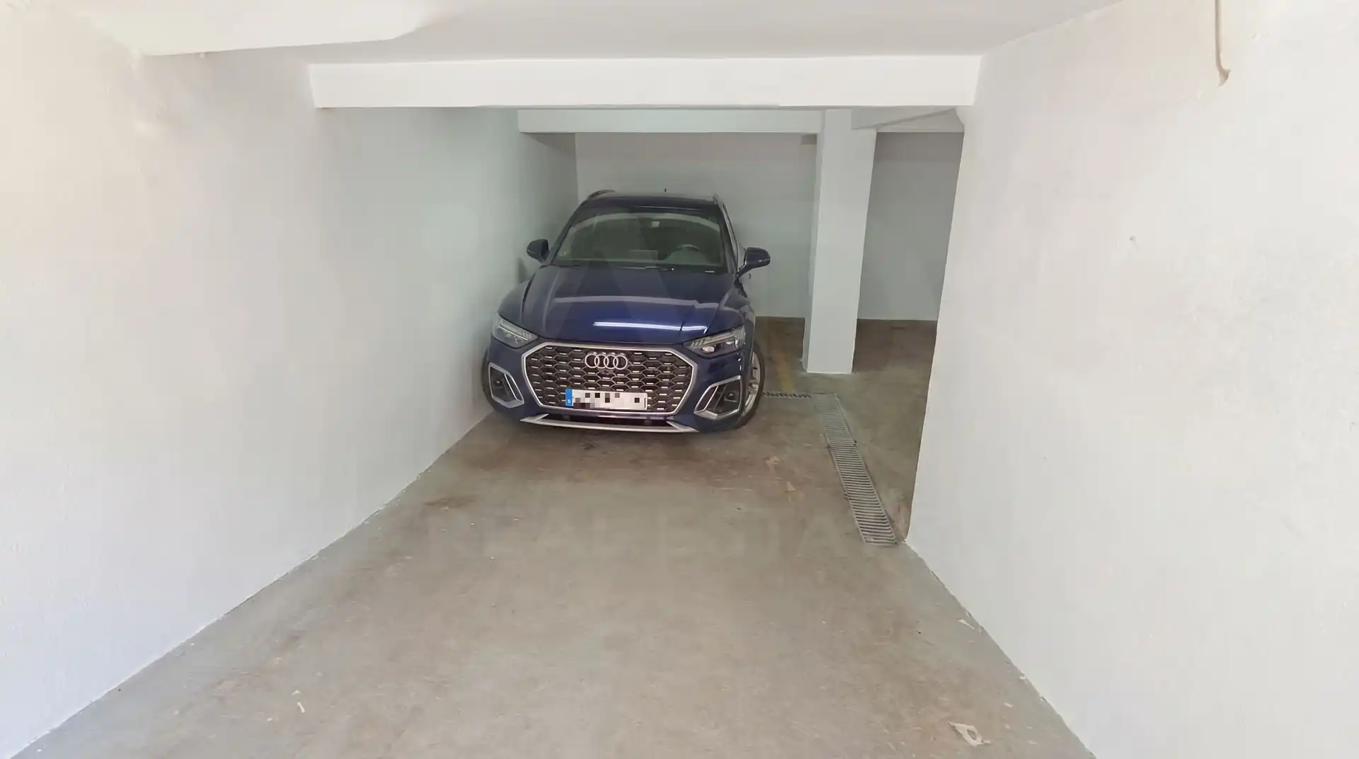 Parking of Garage for sale in Madrid