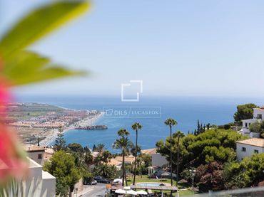 Detached house with pool for sale in Monte los Almendros - El Pargo - Costa Aguilera