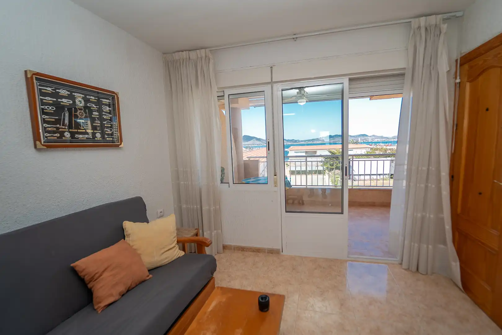 Piso en venta en Plaza Puerto Bello, Entremares