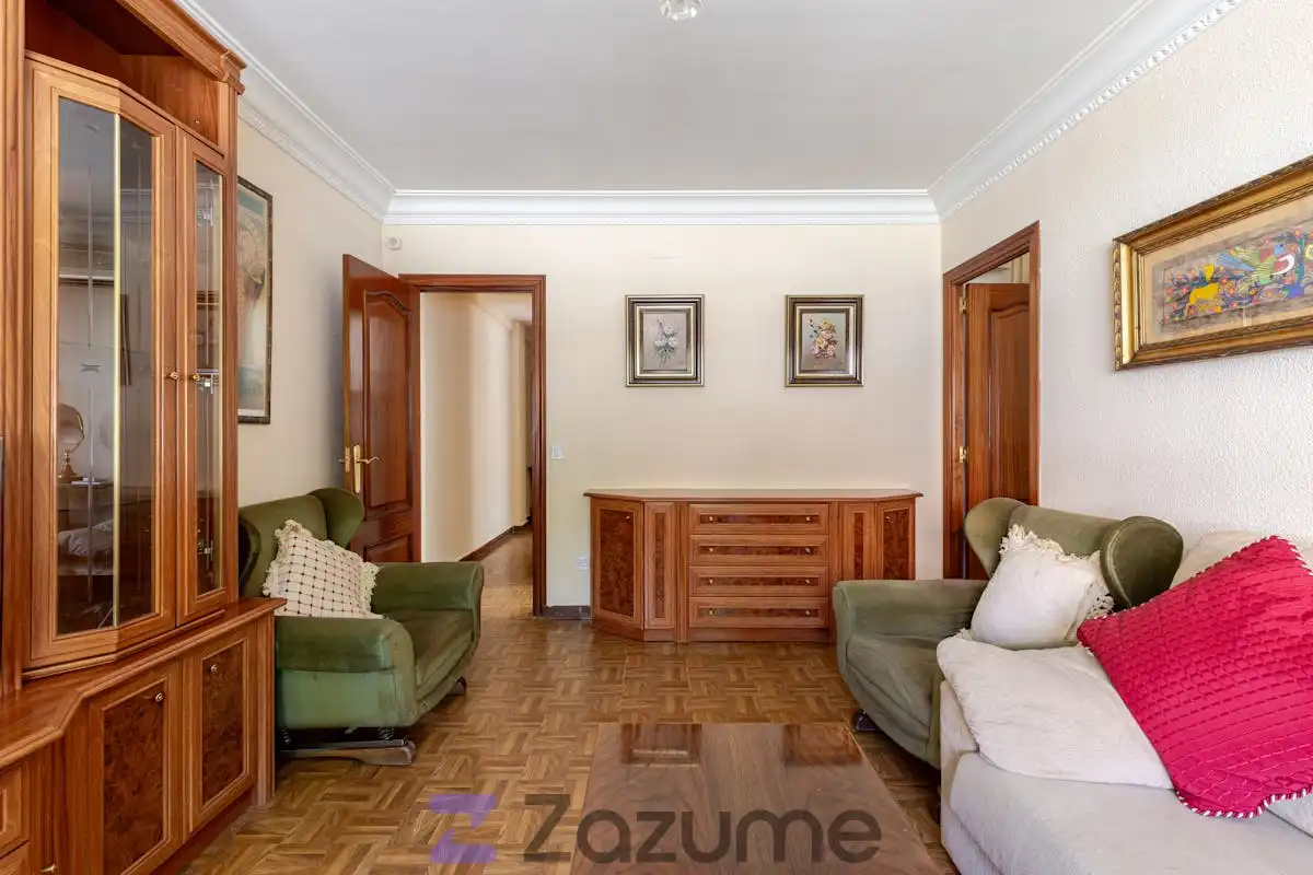 Wohnzimmer von Wohnung zur Miete in Madrid mit Klimaanlage, Heizung und Möbliert