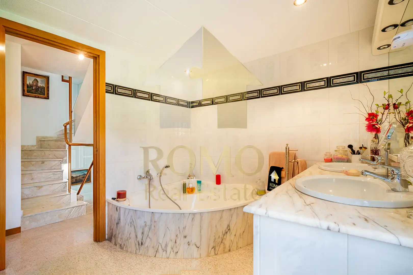 Baño de Casa adosada en venta en Sant Fost de Campsentelles con Calefacción, Jardín privado y Terraza