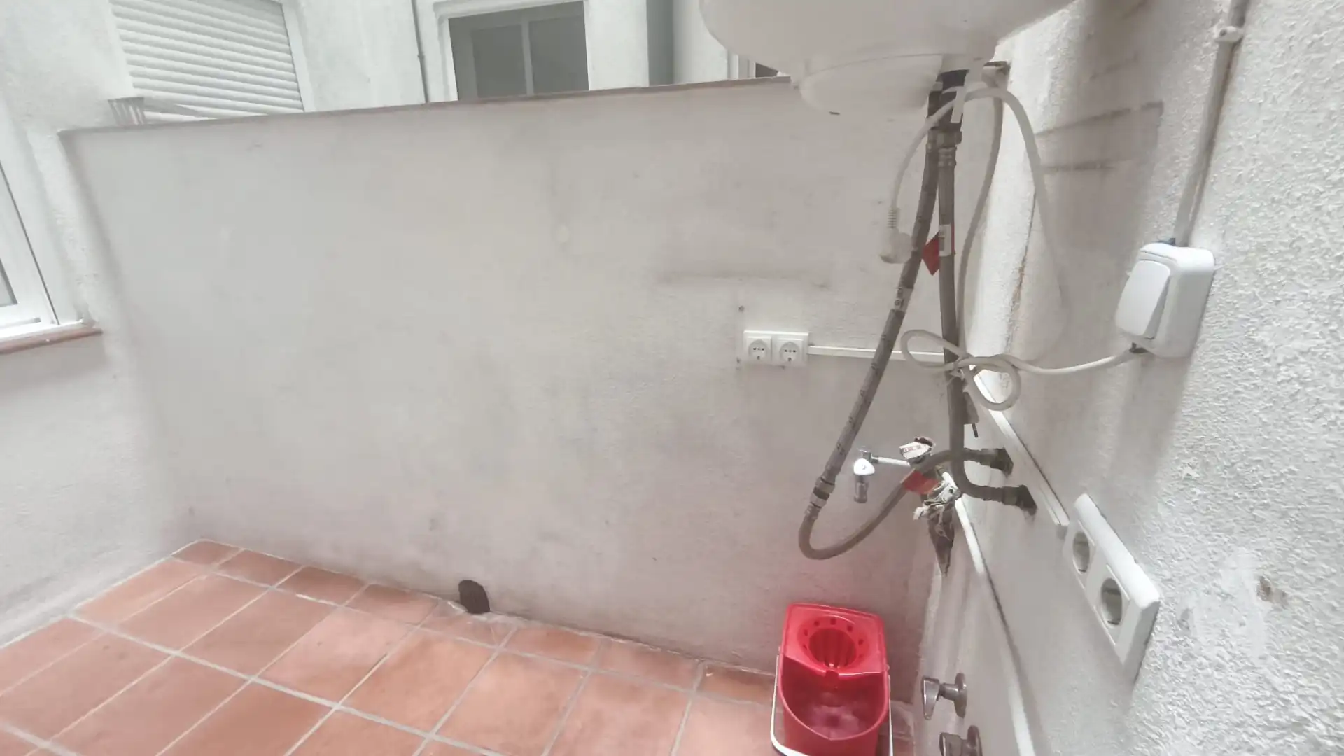 Bathroom of Flat for sale in Cervelló  with Heating, Terrace and Oven