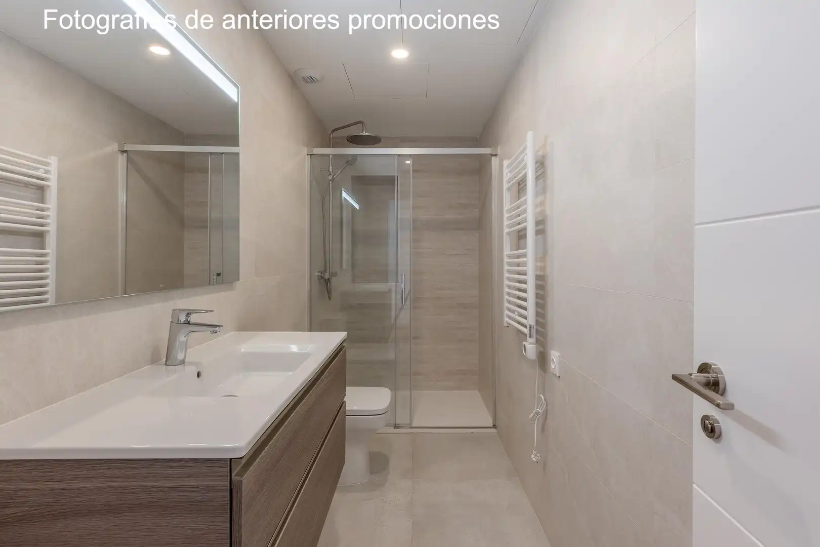 Bany de Pis en venda en Molins de Rei amb Aire condicionat i Calefacció