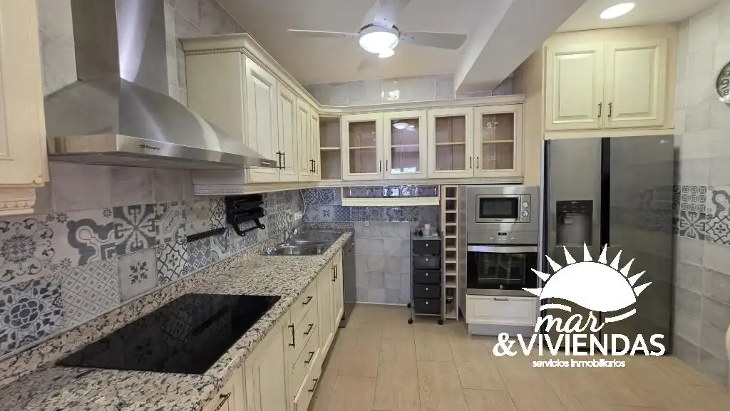 Cocina de Piso en venta en Vera con Aire acondicionado, Calefacción y Terraza