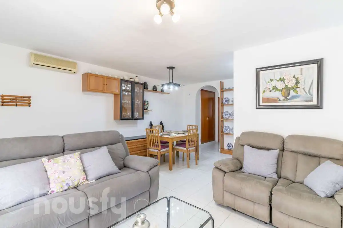 Living room of Detached homes for rent in Benicasim / Benicàssim  with Air Conditioner, Heating and Terrace