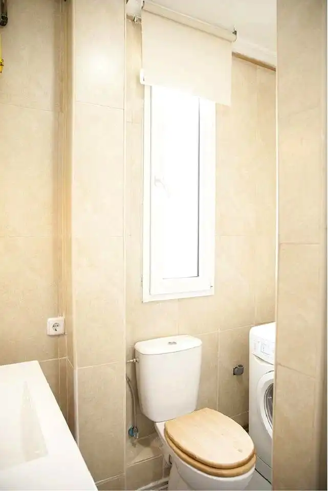 Badezimmer von Wohnung zur Miete in Retiro