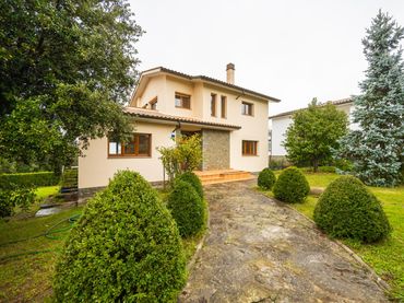 Villa con balcone in vendita a de Màrius Anglada