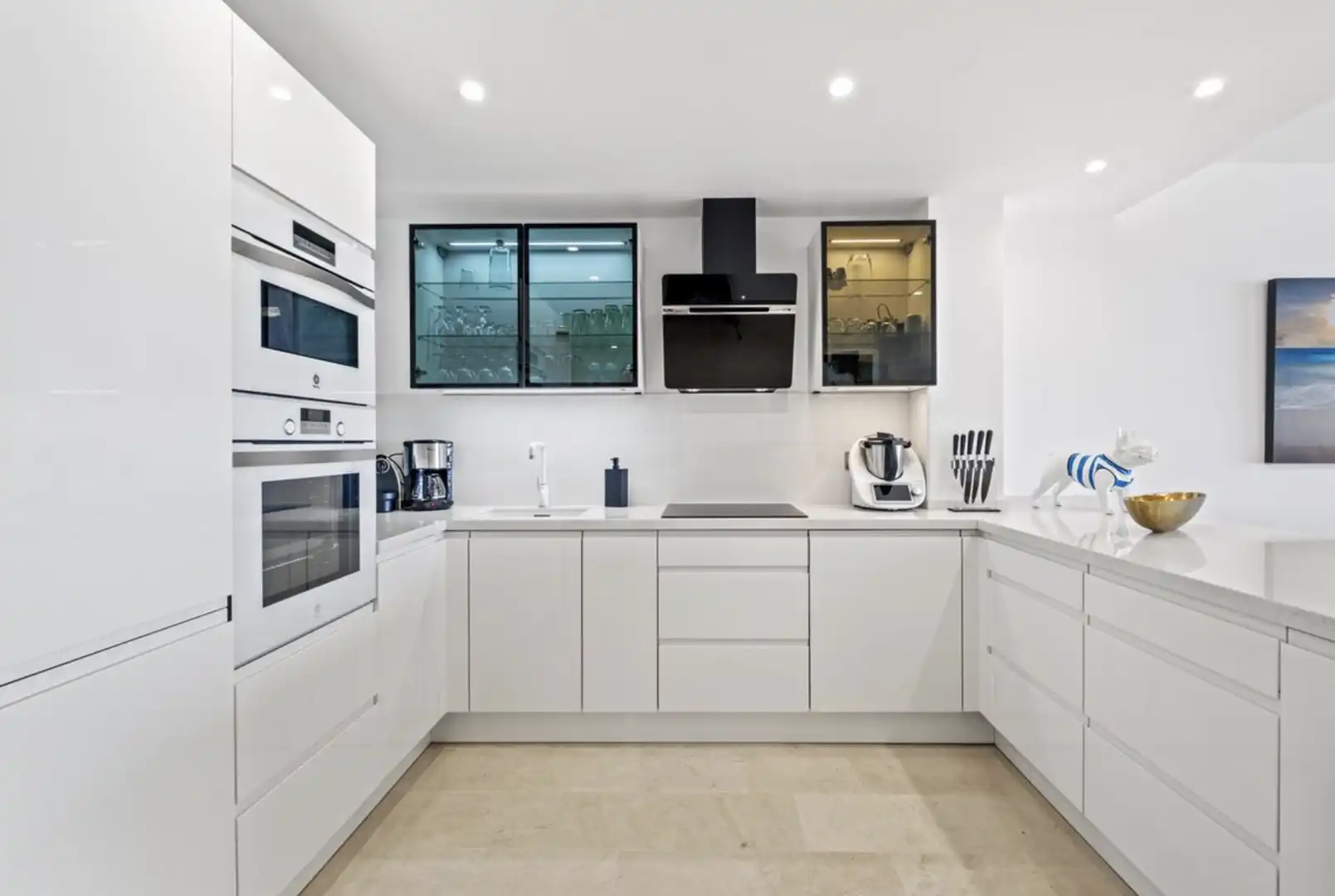 Cocina de Apartamento en venta en Estepona con Aire acondicionado, Calefacción y Terraza