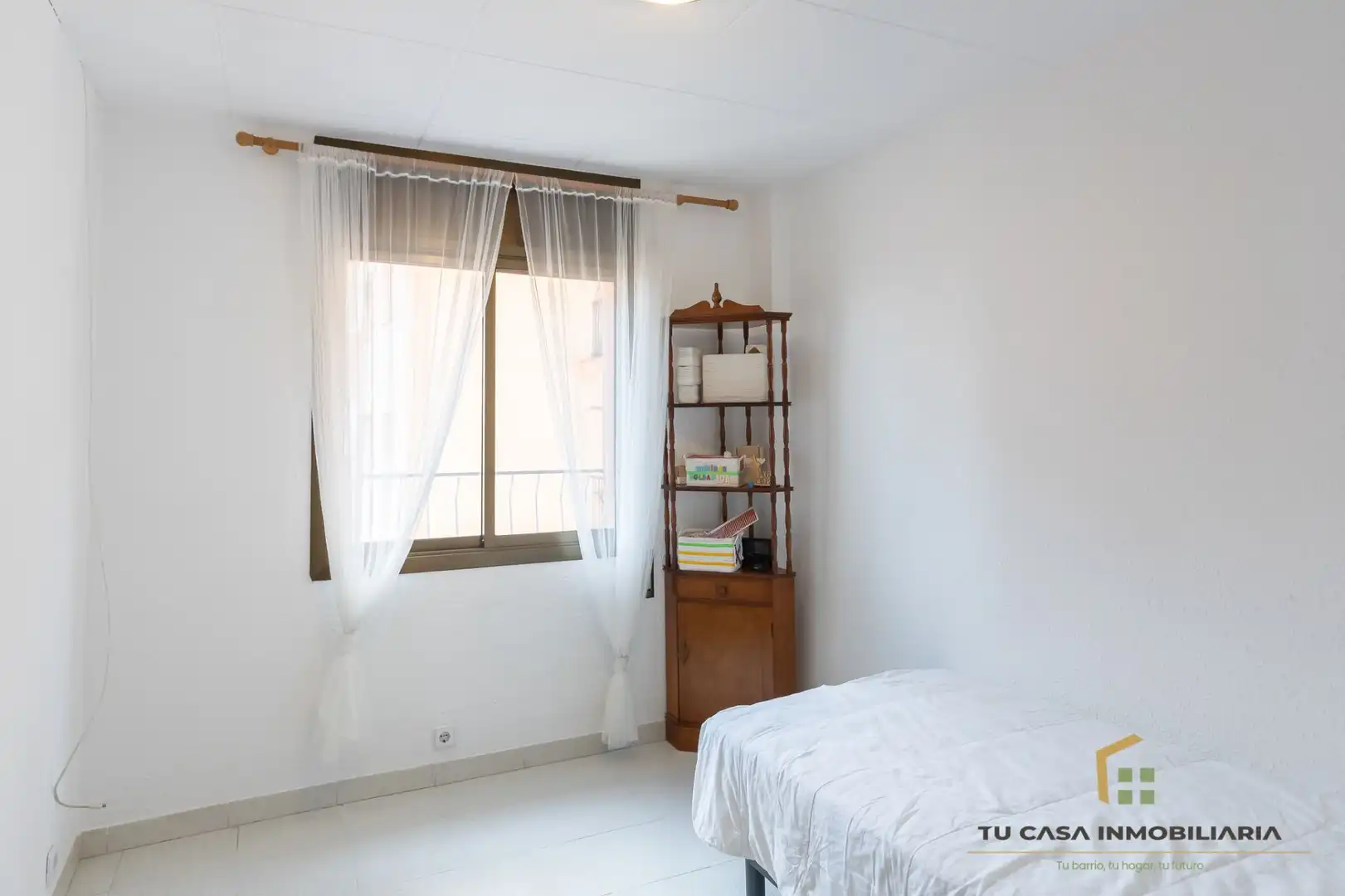 Bedroom of Apartments for sale in Badalona  with Air Conditioner and Heating