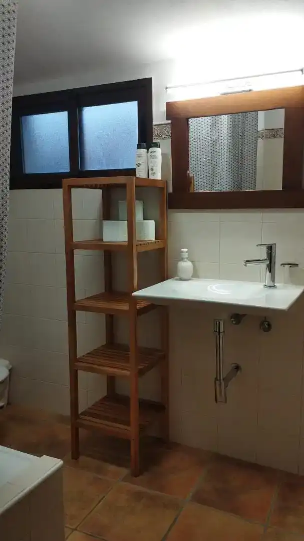 Badezimmer von Wohnungen zur Miete in Siles mit Klimaanlage, Möbliert und Waschmaschine
