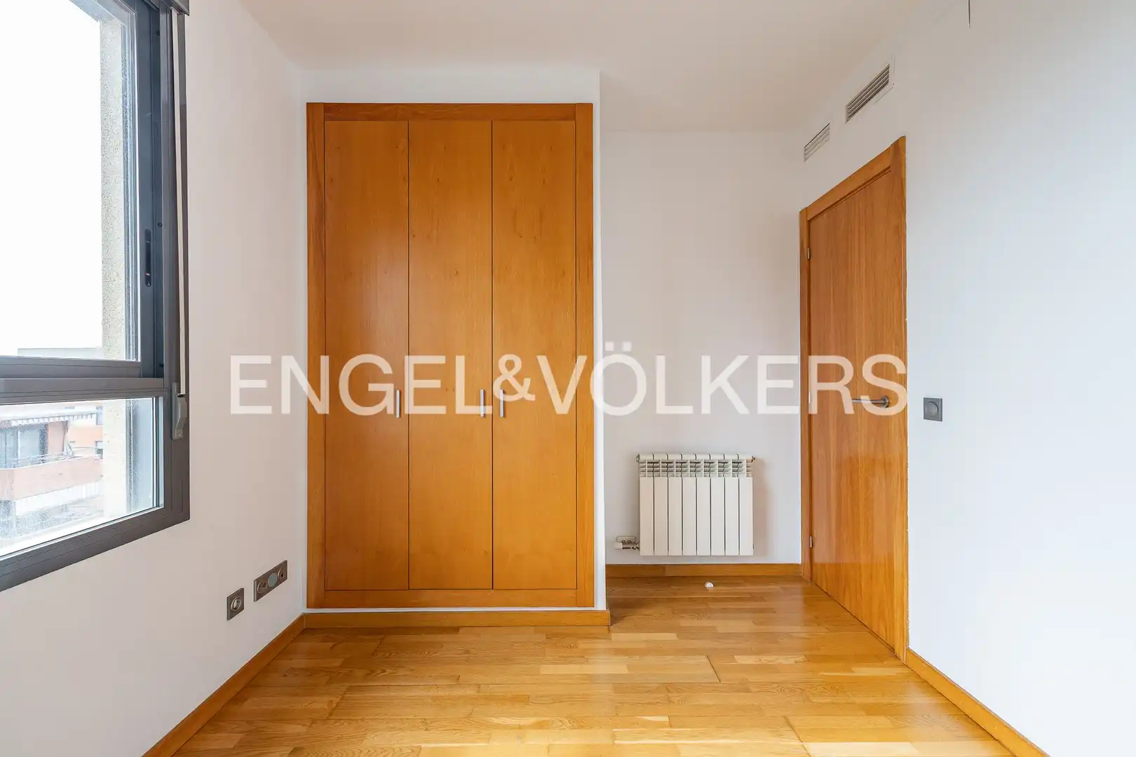 Piso en venta en Sabadell con Aire acondicionado, Calefacción y Jardín privado