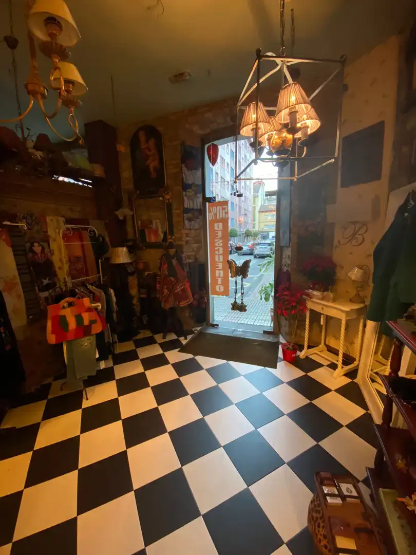 Local comercial en venta en Sama, imagen 6