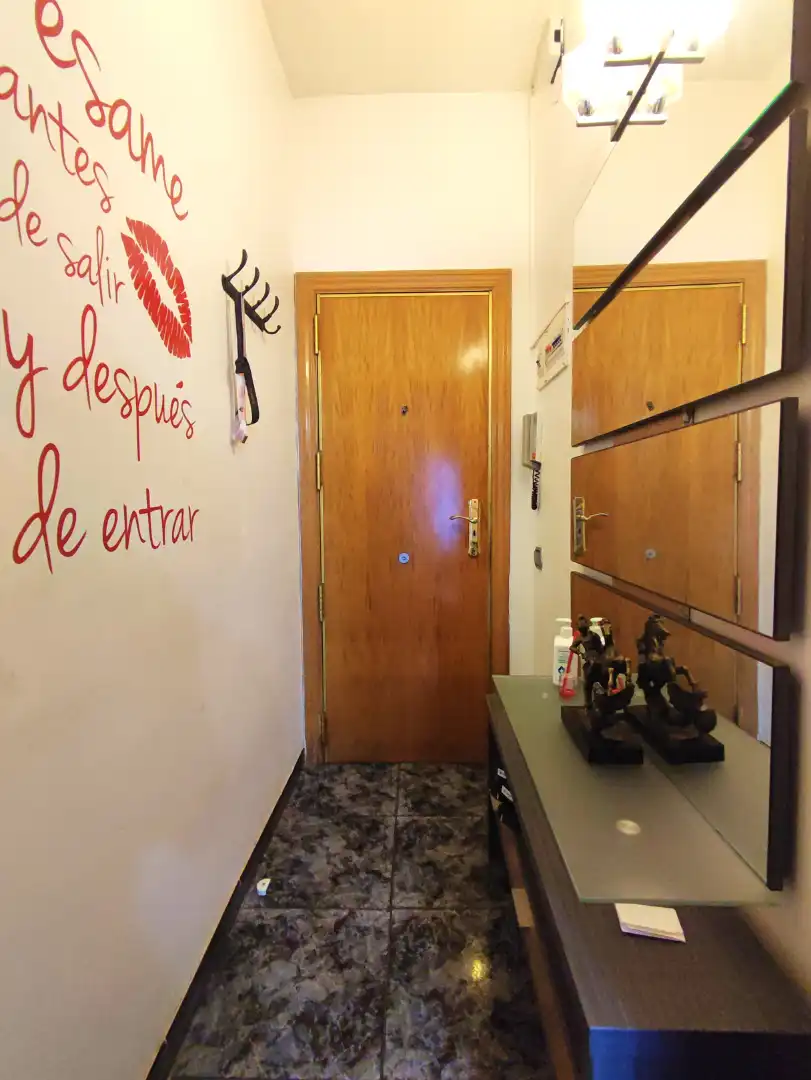 Piso en venta en Badalona con Aire acondicionado, Calefacción y Horno