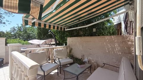 Bungalow adosado con amplias terrazas, 5 dormitorios y gran potencial en La Font  El Campello, imatge 4
