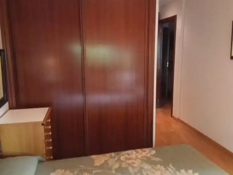 Habitación de Piso de alquiler en Nigrán con Jardín privado, Parquet y Amueblado