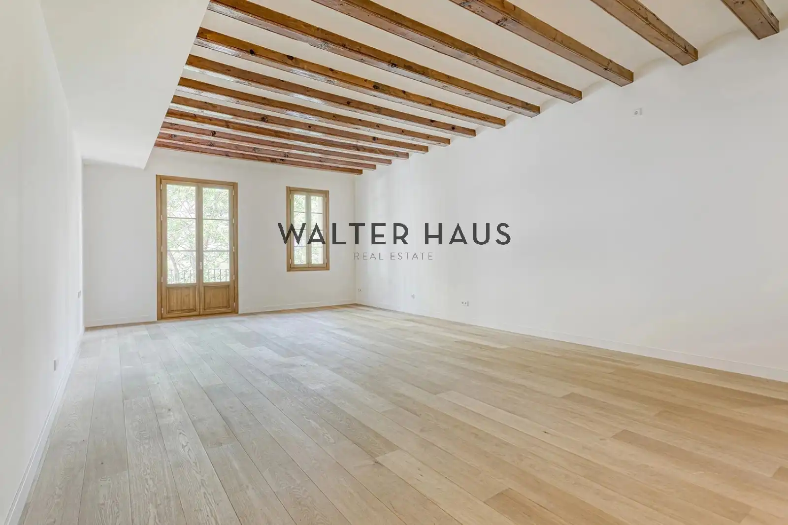 Flat with lift to rent in Carrer de Pau Claris, imagen 5
