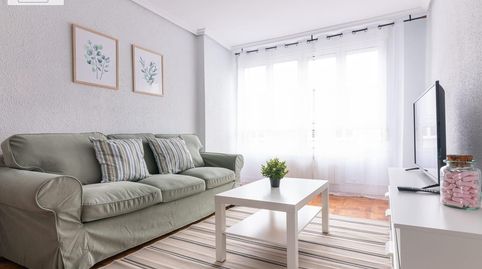 Photo 3 of Flat for rent in Calle Floranes, Cuatro Caminos, Santander
