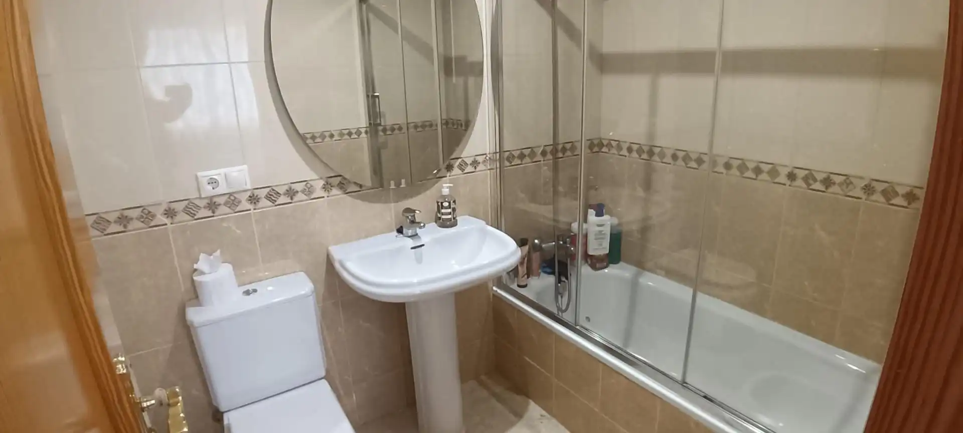 Baño de Apartamento en venta en Benidorm con Aire acondicionado, Calefacción y Terraza