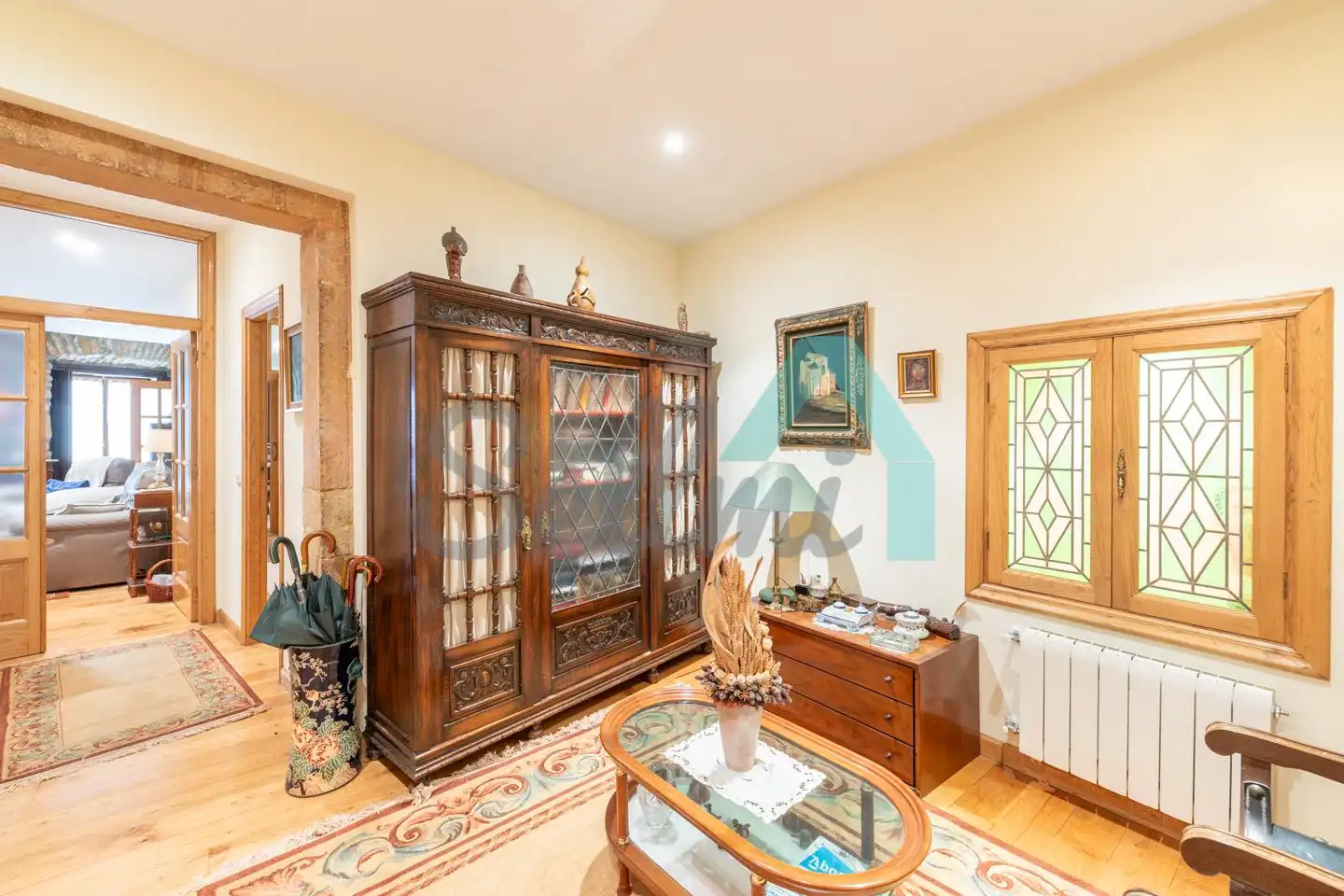 Living room of Flat for sale in Oviedo   with Heating, Parquet flooring and Terrace