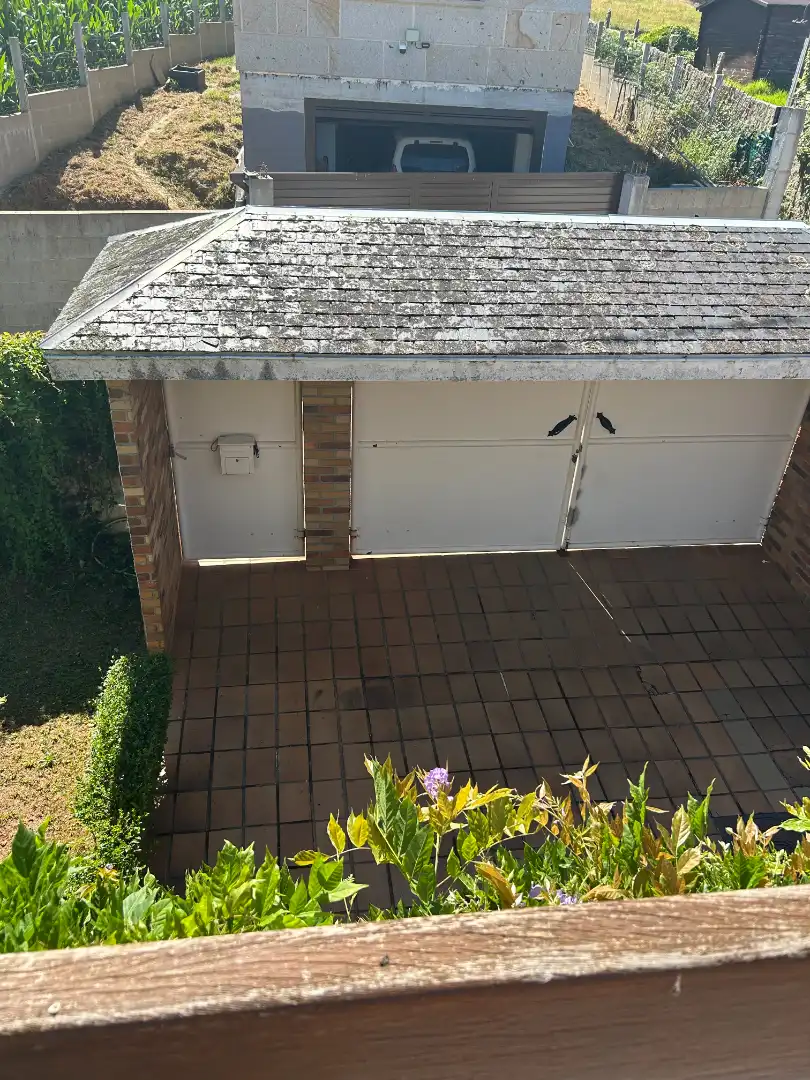 Parking de Casa o chalet en venta en Vigo  con Calefacción, Jardín privado y Parquet