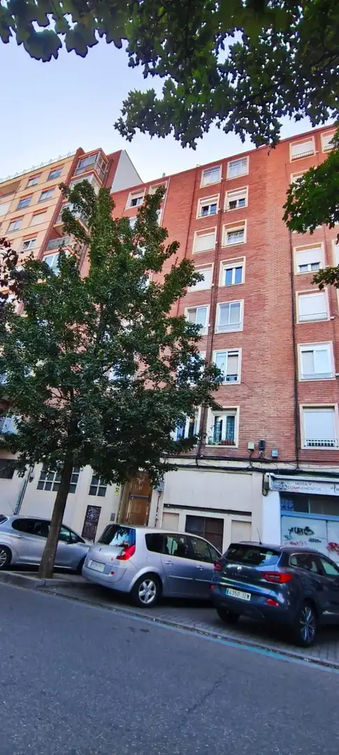 Piso con ascensor en venta en MAGALLANES, imagen 2