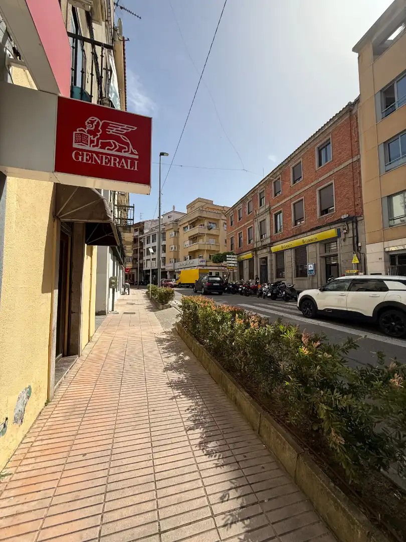 Gewerbefläche zur Miete in Calle Alfonso VIII, imagen 3