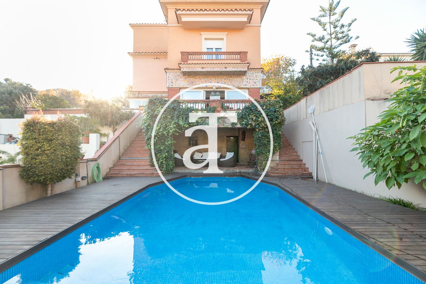 Swimming pool of House or chalet to rent in Sant Just Desvern  with Air Conditioner, Heating and Furnished