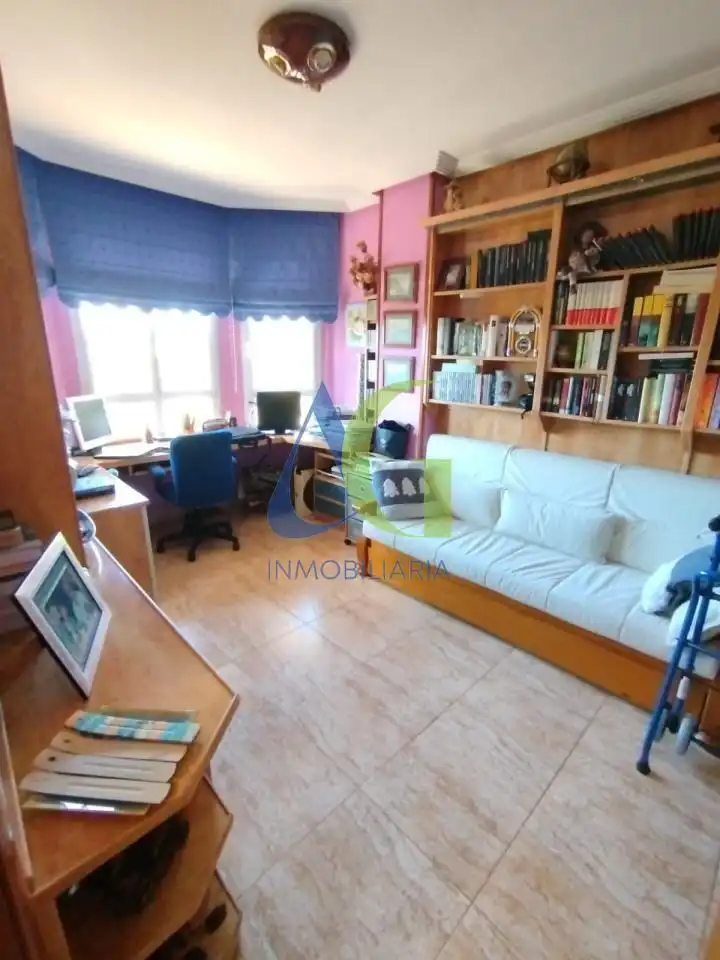 Houses for sale in Villaquilambre  with Heating and Private garden