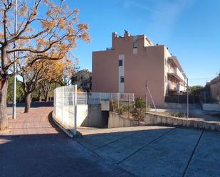 Vista exterior de Garatge en venda en El Pla del Penedès