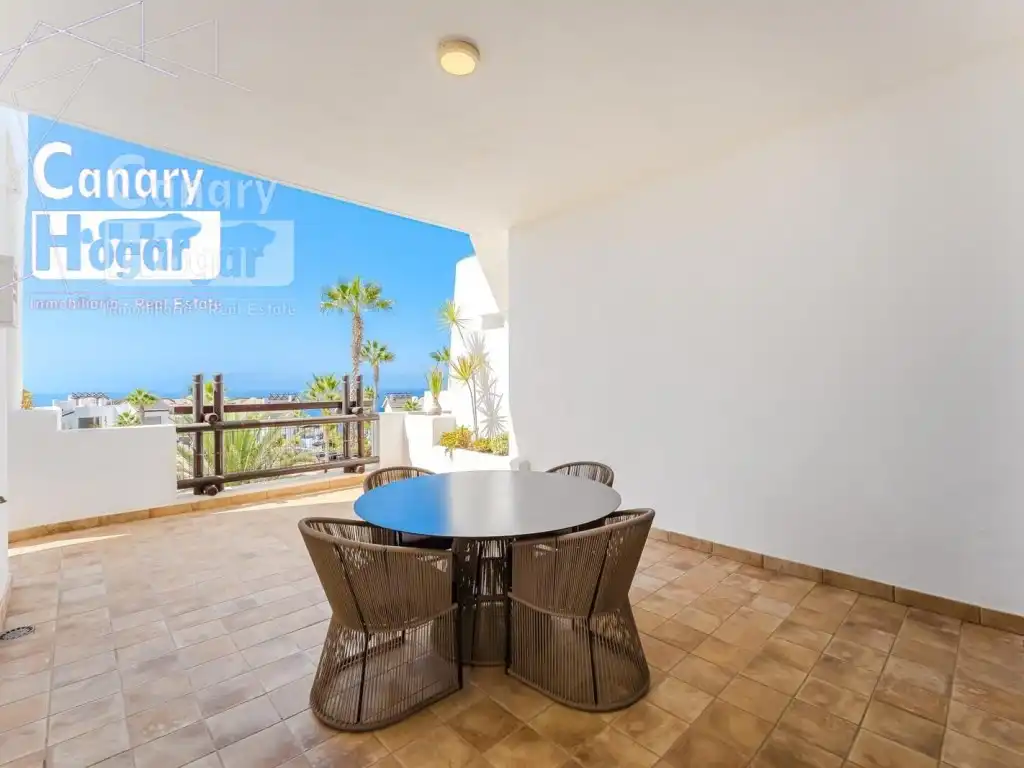 Apartamento con piscina en venta en Calle Amarilis, imagen 5
