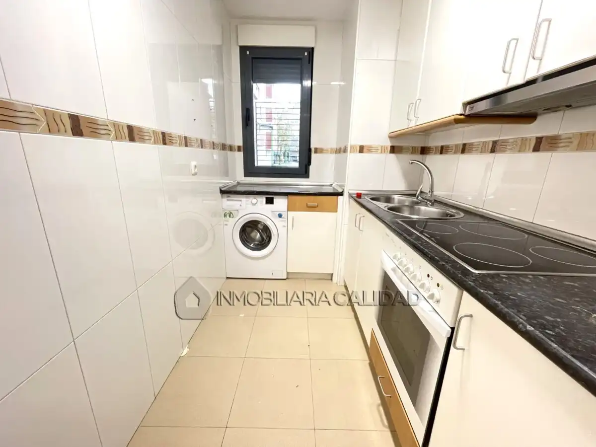 Kitchen of Flat for rent in Burgos  with Heating, Terrace and Storage room