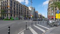 Vista exterior de Pis en venda en  Barcelona Capital amb Aire condicionat, Calefacció i Parquet