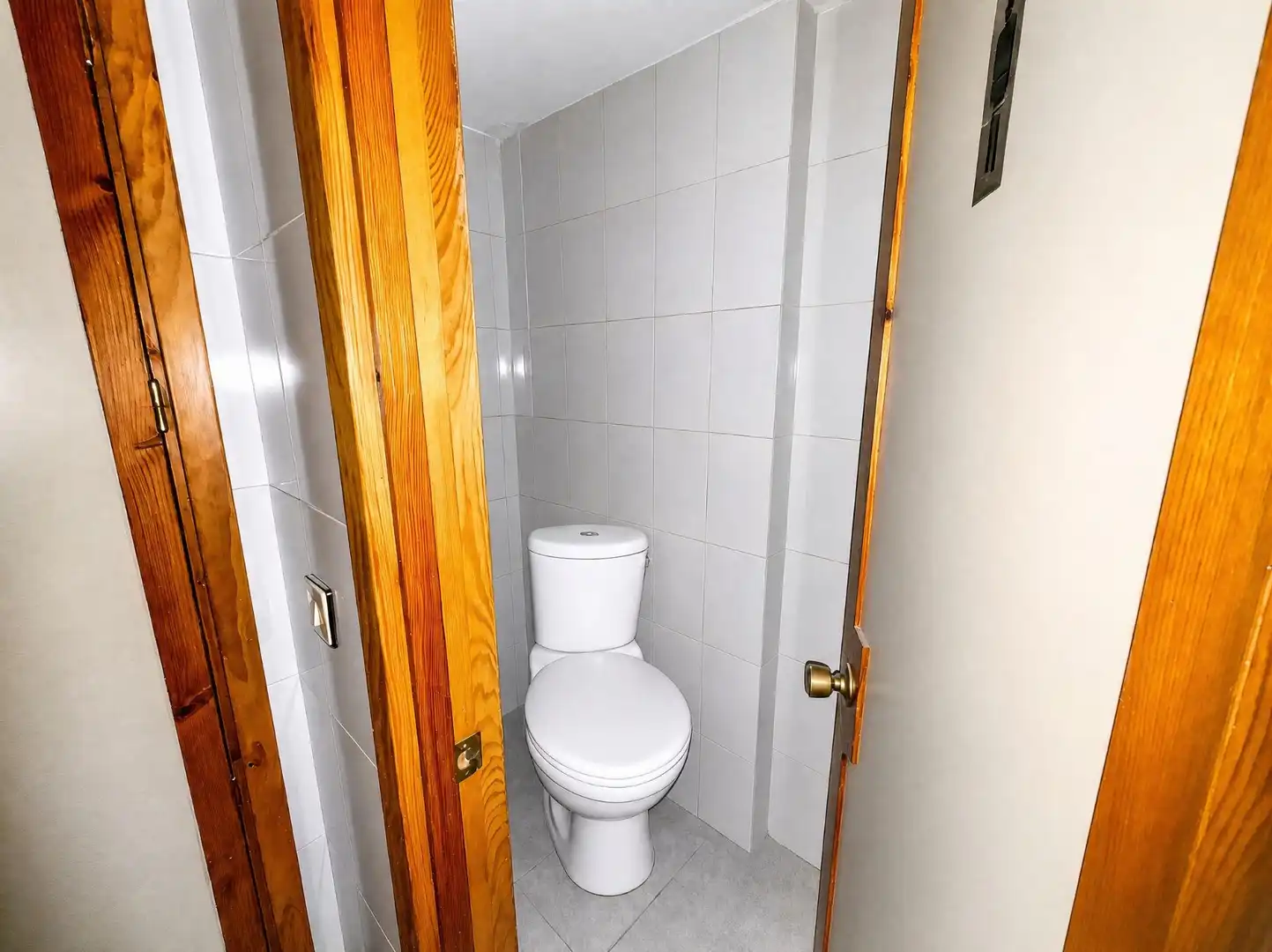 Baño de Local en venta en Jaén