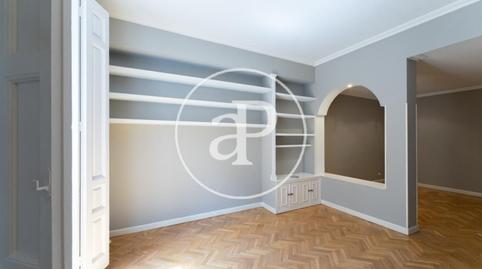 Photo 4 of Flat for rent in Calle Juan de Dios, Universidad - Malasaña, Madrid Capital