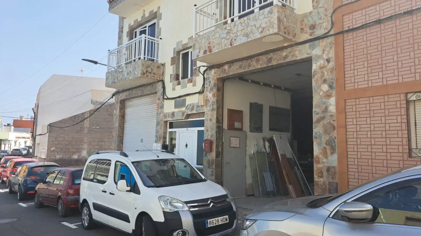 Vista exterior de Local en venda en Agüimes