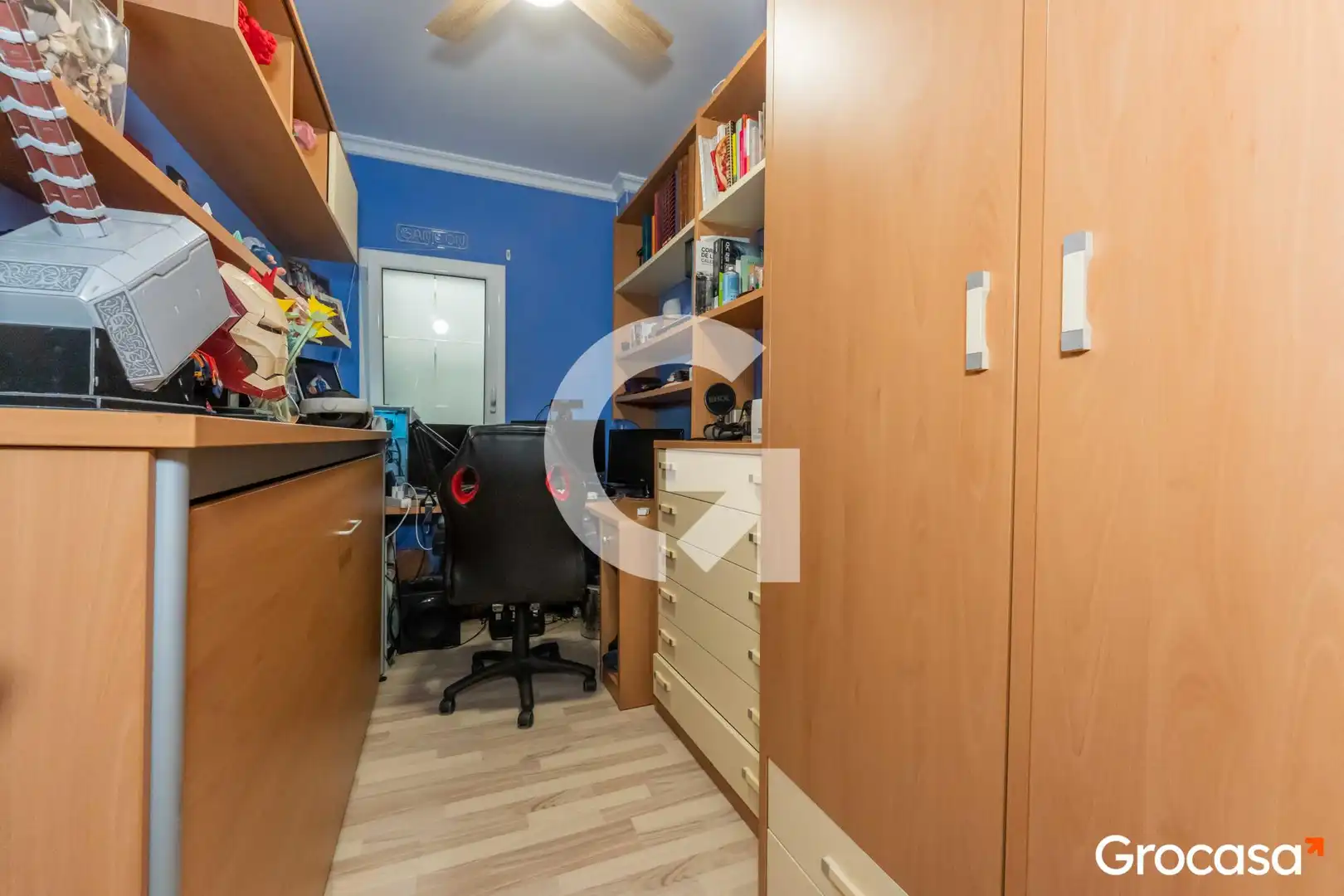 Piso en venta en Cornellà de Llobregat con Aire acondicionado, Calefacción y Terraza