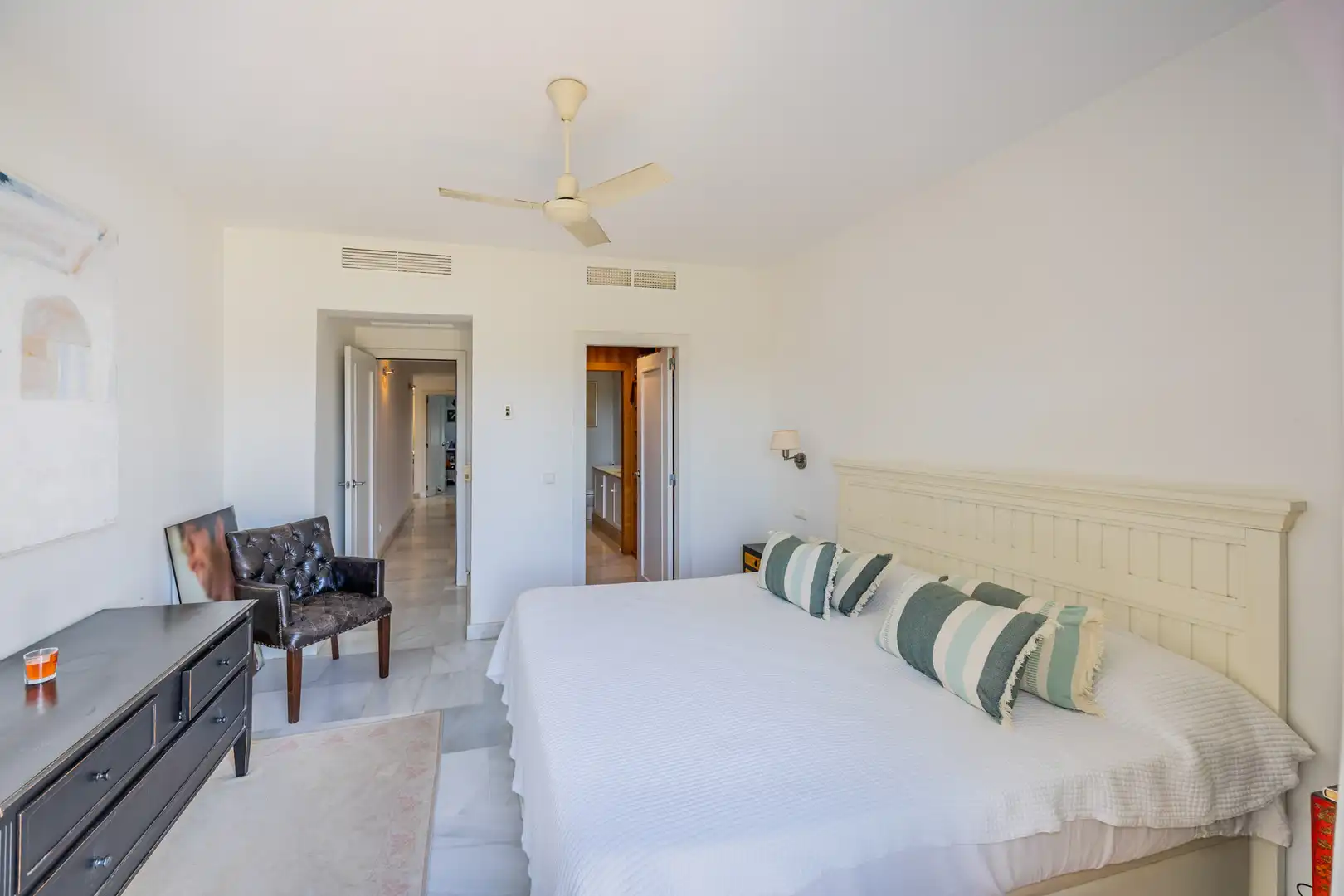 Habitación de Apartamento en venta en Sotogrande Costa