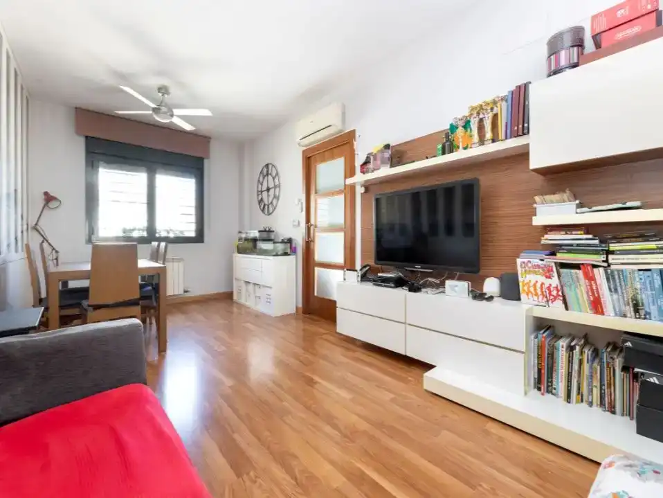 Living room of Flat for sale in Armilla  with Air Conditioner and Balcony