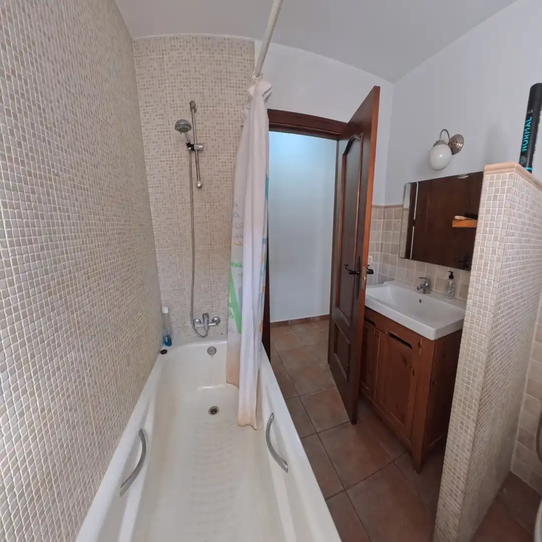 Baño de Edificio en venta en Sayalonga