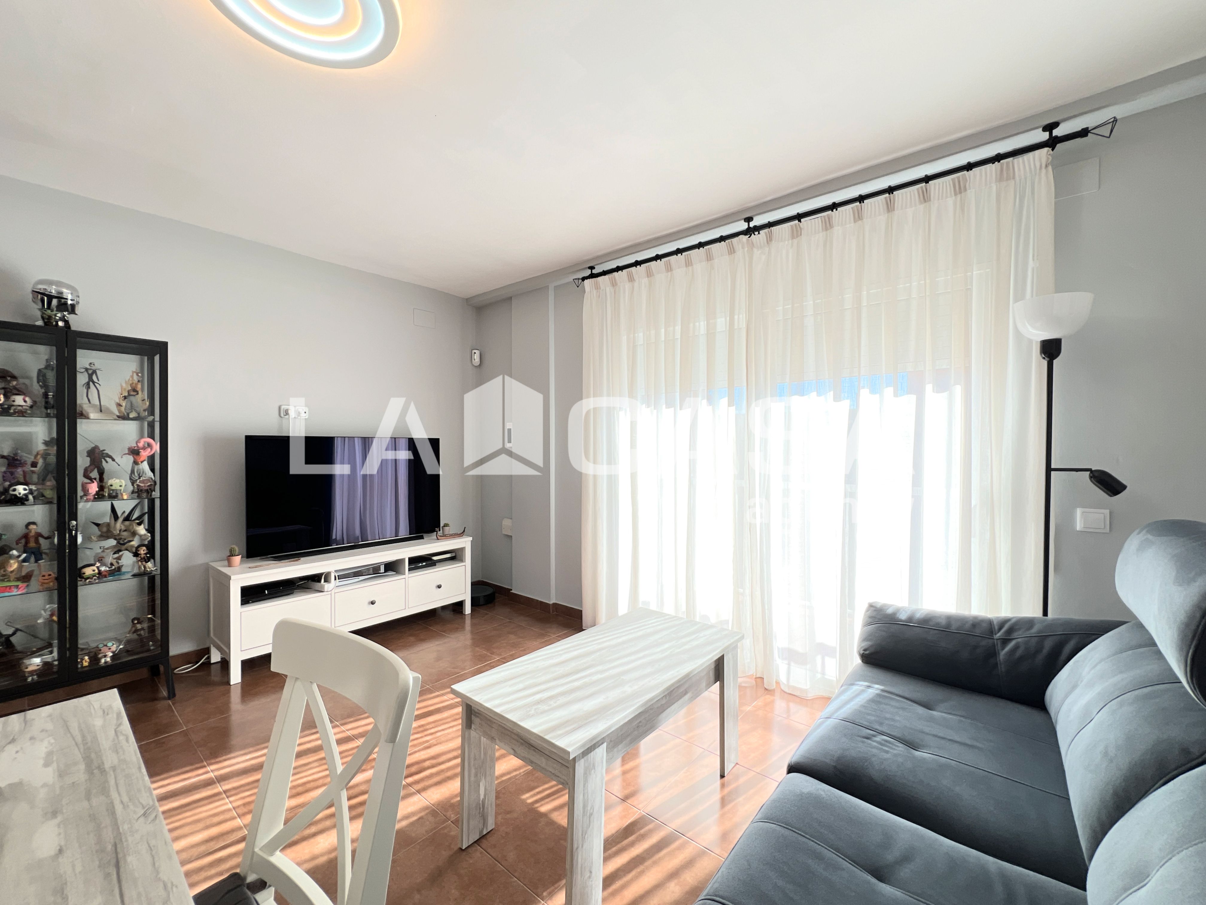 Sala d'estar de Pis en venda en Badalona amb Balcó