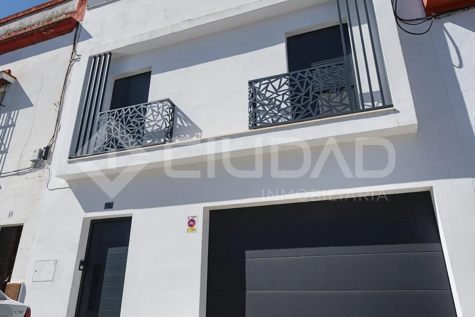 Vista exterior de Casa o chalet en venta en Carmona