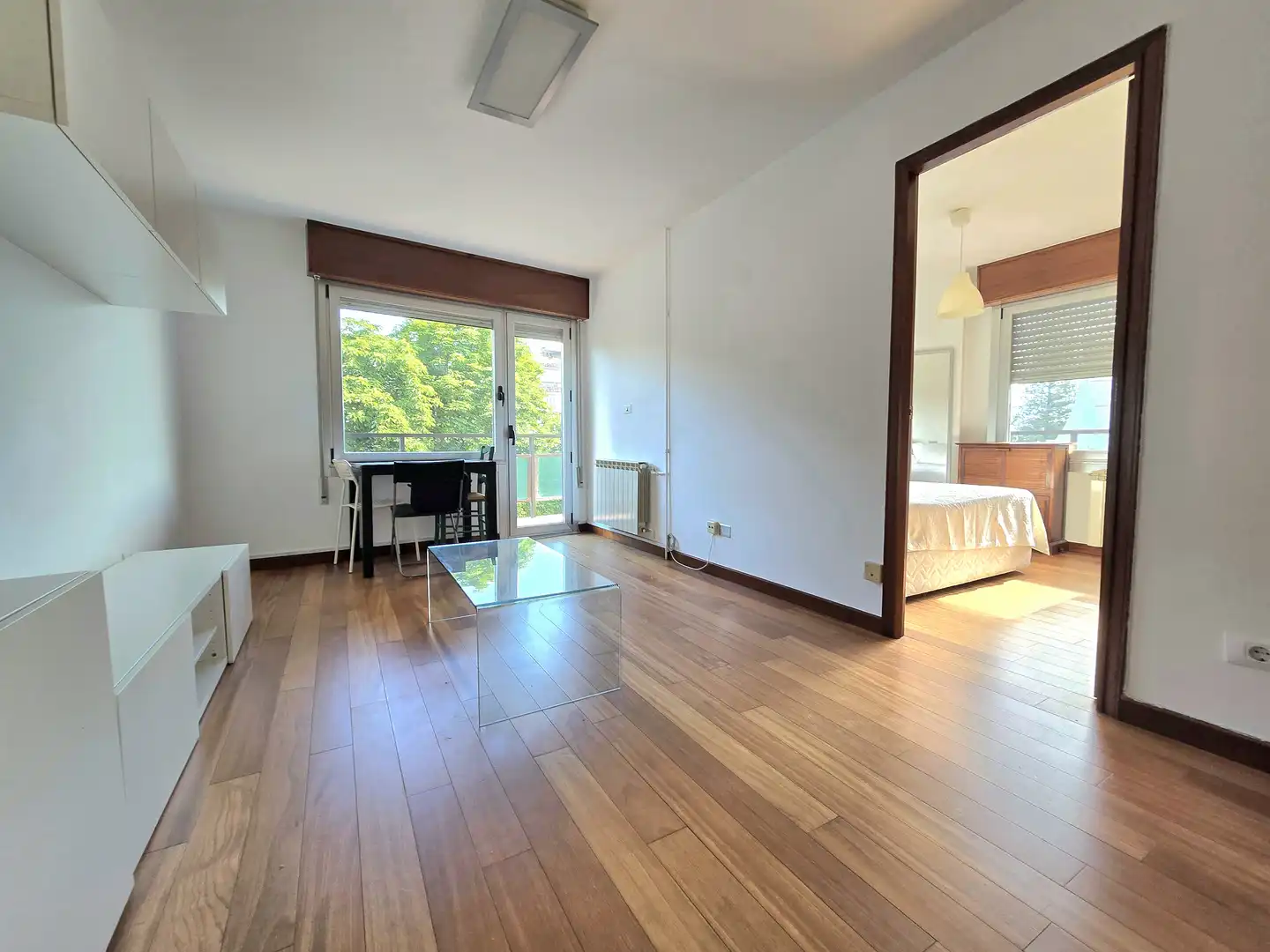 Wohnzimmer von Wohnung zur Miete in Vigo  mit Heizung, Parkett und Möbliert