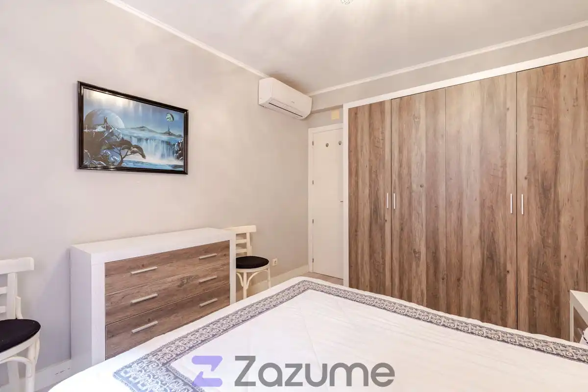 Habitación de Piso de alquiler en Alcalá de Henares con Aire acondicionado, Parquet y Terraza