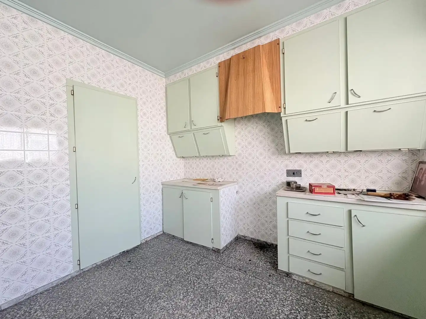 Cuina de Casa o xalet en venda en Alfafar amb Terrassa, Traster i Balcó