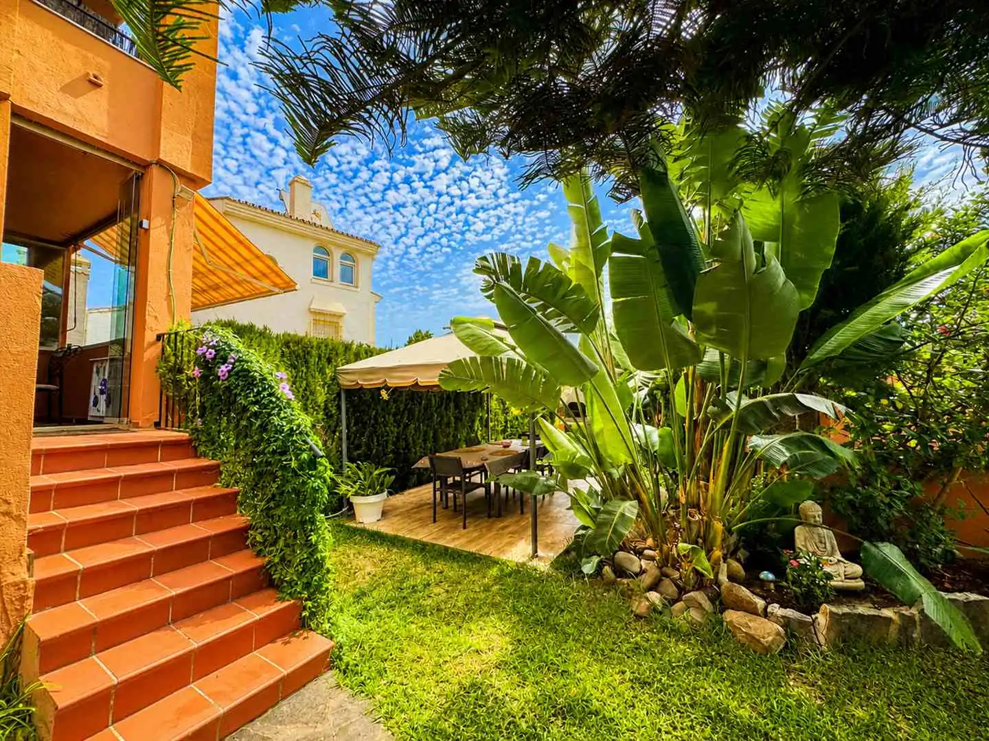 Jardín de Planta baja en venta en Manilva con Jardín privado, Terraza y Trastero